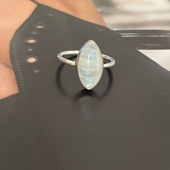 Moonstone ring - Picture 4 of 5
